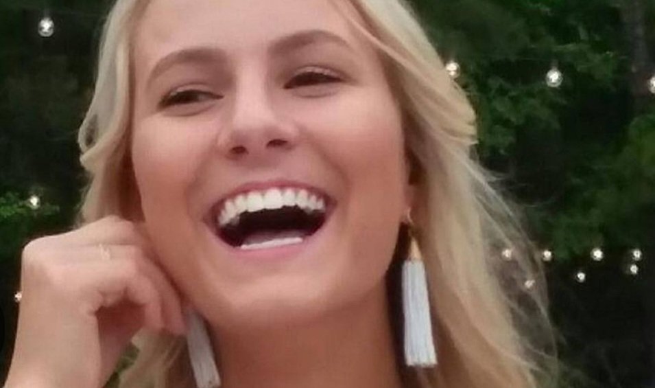 PhD_OnTheCouch's tweet image. 😬😬😬😬😬
I forgot 
#MalloryBeach 
#AnthonyCook 
#ConnorCook 
#MileyAltman
#MorganDoughty