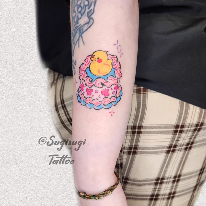 Lil duck cake 