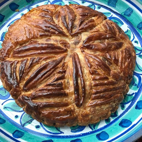 BreadBakerDani's tweet photo. Your Severn Bites Breadmaking Newsletter - https://t.co/7rFDVWK2ap Time to discover new courses - Italian and French and Easter Breads. Recipes and tips #breadcourse #gloucestershire #realbread https://t.co/IG7p3eS6Uf