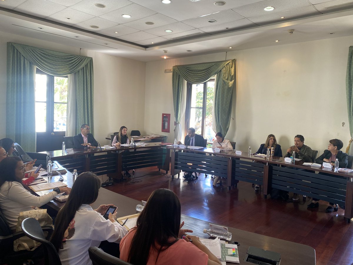 anyelithetc's tweet photo. #AHORA En reunión de la comisión permanente de desarrollo social integral, discutimos el informe para la segunda discusión en plenaria del proyecto de Ley Orgánica, para la Igualdad, Integración y Desarrollo Integral de las Personas con Discapacidad. Tema sensible!!! Avanzamos 🇻🇪 https://t.co/E11nhK8orf