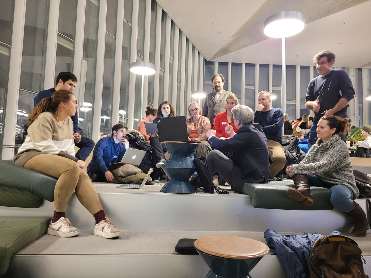 Nuria Castell tweet media