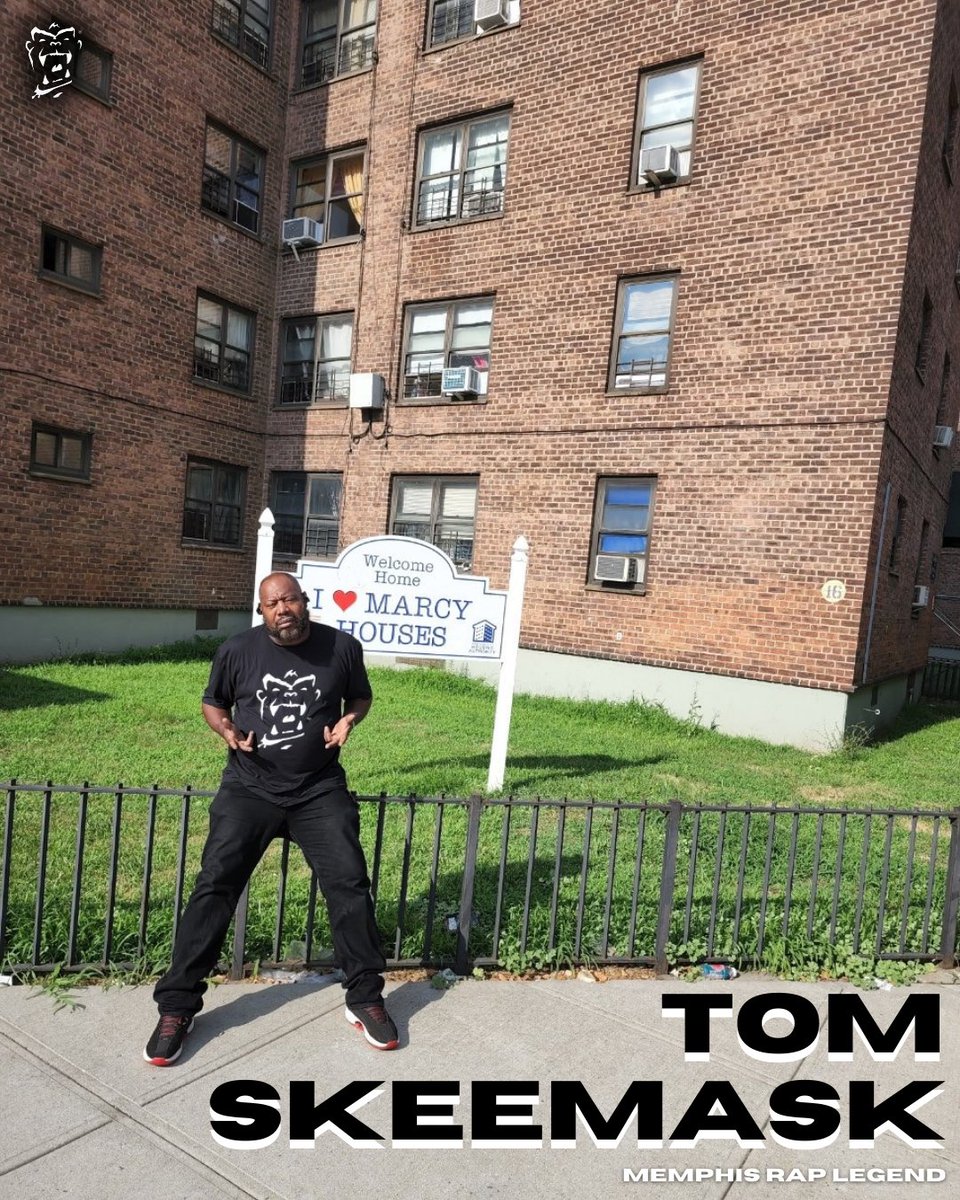 Memphis rap legend TOM SKEEMASK repping MadeMe Gear in New York 🦍🦍🦍®®® #mademegear #newyork #represent #memphis #tomskeemask #raplegend #memphisraplegend #memphisrap #rap #mademe