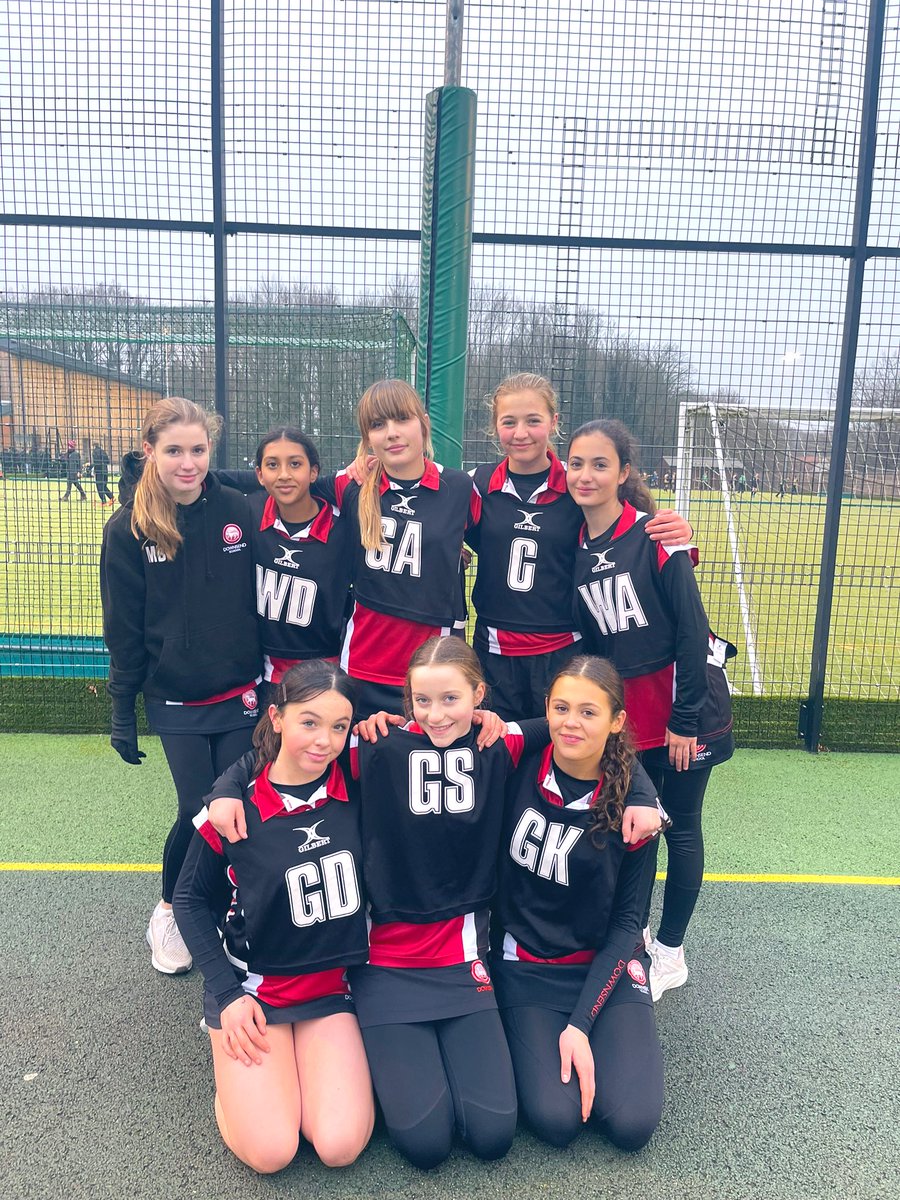 DownsendSport's tweet photo. Brilliant day at @gordonsnetball Tournament with the U13A team. Fantastic effort from the girls who narrowly missed out in the semi-final of the cup 🏆 👏 #Downsend #RESPECT https://t.co/sgh338YQVp