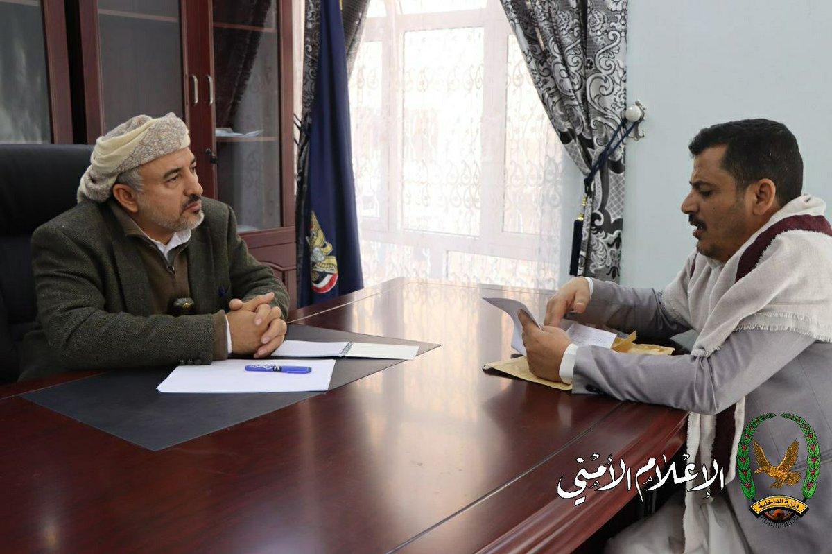 وزير الداخلية يستقبل المواطنين ويحدد الأربعاء من كل أسبوع يوما مفتوحا لاستقبال الشكاوى 

#وزارة_الداخلية
#الإعلام_الأمني_اليمني 
3  رجب 1444هـ

smc.gov.ye/archives/36066