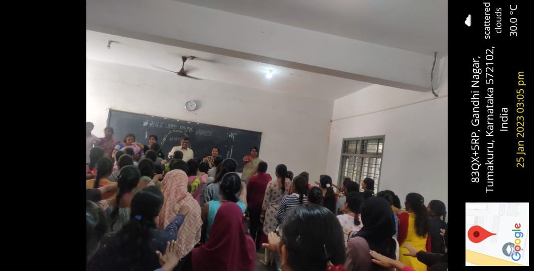 NSS units, Department of Political Science and IQAC of Sree Siddaganga College of Arts Science and Commerce for Women, Tumakuru has organised National Voters Day Celebration on 25-01-2023. Students and staff were took voters day oath.