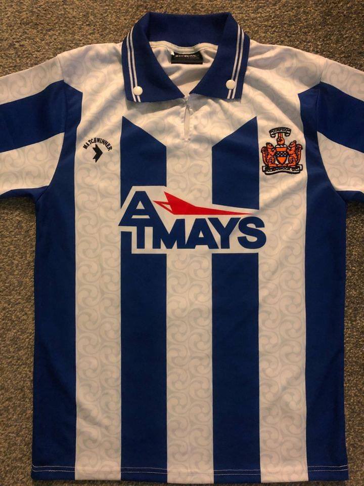 Today is the last day to order this classic shirt.

Sample all done. Mass production starting tomorrow 

Get yours while you can Killieretro.bigcartel.com

RT to win a previous shirt we have made free 🔄💙