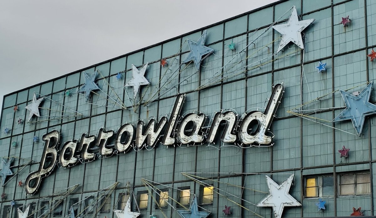 delgados_the's tweet image. We’re back home in Glasgow for the final show of this five-date tour: a special sold-out Burns Night at @TheBarrowlands. 

7pm: Doors
7.45pm: Andrew Wasylyk
9pm: The Delgados
11pm: Curfew