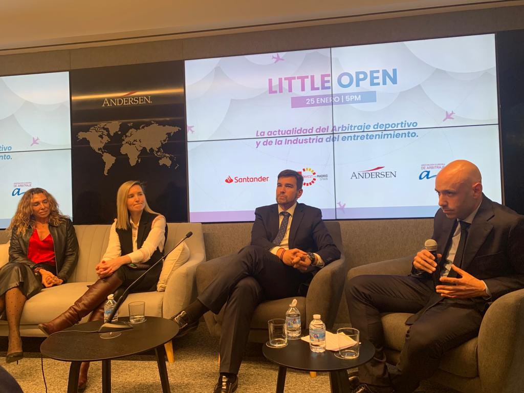 Excelente mesa debate “Arbitraje deportivo. Quo vadis?” con @Maitenadal entre los ponentes <a href="/OpenDeArbitraje/">Open de Arbitraje</a> #Arbitraje #Abogacía #Enero #2023 <a href="/JavierIscar/">Javier Íscar de Hoyos</a>