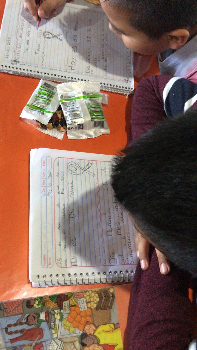 dcasas16's tweet photo. #DíaNaranjaEdoméx  Escuela Primaria Ignacio Manuel Altamirano CCT 15epr0427a . Atzumpa Sultepec Edo de Mex zona Escolar p232 Ixtapan de la Sal! Enero 2023
@SEB_Edomex 
@LetyAguirre8    @geramonro05 https://t.co/htSI7EToOs