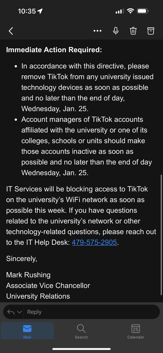 manueltejadax's tweet photo. Well, Tiktok officially got banned at the University of Arkansas (including UAMS &amp; other state universities) last night https://t.co/E6URAbwrNR