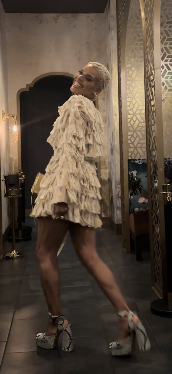 ShaylaJames tweet media