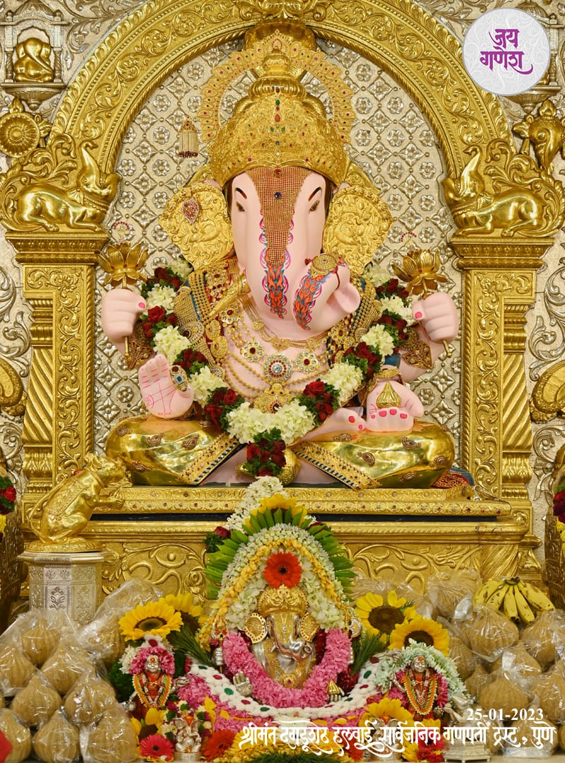 Wishing everyone a very Happy #ganeshjayanti2023 
May Lord #Ganesha bless us all with HIS choice of blessings. 🙏🏼🙏🏼🙇🏻‍♀️🌹🌹🌹✨✨✨
#Ganeshjayanti #bappamorya #mysacredtrip #Ganesh #ganpati #bappa #Ganesha #ganpatibappamorya #lordganesha #bappamajha #shiva #mahadev