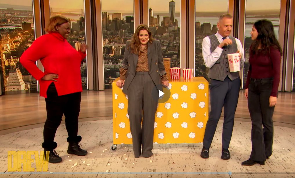 😍 <a href="/DrewBarrymore/">Drew Barrymore</a> featured #Popinsanity #GourmetPopcorn on <a href="/DrewBarrymoreTV/">The Drew Barrymore Show</a> for #nationalpopcornday last week. Pretty cool, right? 

thedrewbarrymoreshow.com/videos/audienc…