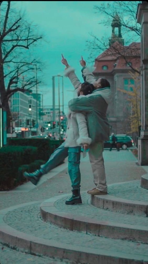 Isadorasts2's tweet photo. 💜
#druck #kieutou #Germany #KieuMy #Fatou https://t.co/UjZ2c7jfUh