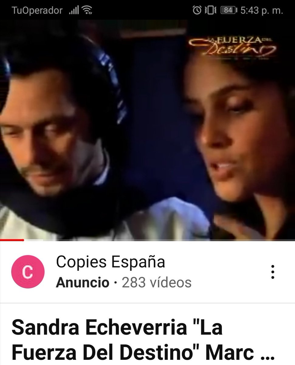 cristian1918si1's tweet photo. Mira @sandraecheverr aquí oyendo de nuevo a través de YouTube la canción de #lafuerzadeldestino que cantaste junto a #MarcAnthony
Me encantó tanto la canción como la serie que hicistes junto a #DavidCepeda..
Te mando como siempre un abrazo desde Valencia 🇪🇸
👍😊😁😏✨🎼😉 https://t.co/vhwnvbmUX4