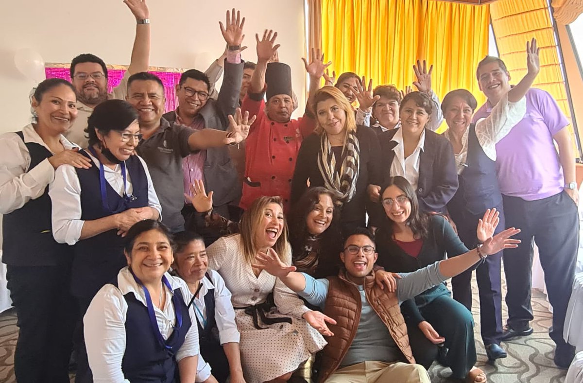 Festejando mi cumple con mi equipo de trabajo, gracias a todos, los quiero mucho 🥳❤️

#fotografia #photography #foto #photo #a #photooftheday #photographer #fotograf #nature #love #instagood #instagram #o #fotos #art #canon #picoftheday #travel #portrait #arte #brasil #like