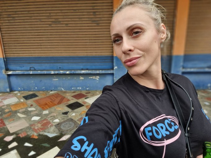 Your ultimate queen in and out of house woe what a boobs natural beauty ❤️😋😋💓💗💗👌👌👌wana taste.... https://t<a href="/tag/toys"class="tags"><span>#toys</span></a><a href="/tag/lesbian"class="tags"><span>#lesbian</span></a><a href="/tag/anal"class="tags"><span>#anal</span></a><a href="/tag/squirt"class="tags"><span>#squirt</span></a><a href="/tag/lovegirls"class="tags"><span>#lovegirls</span></a><a href="/tag/fist"class="tags"><span>#fist</span></a>