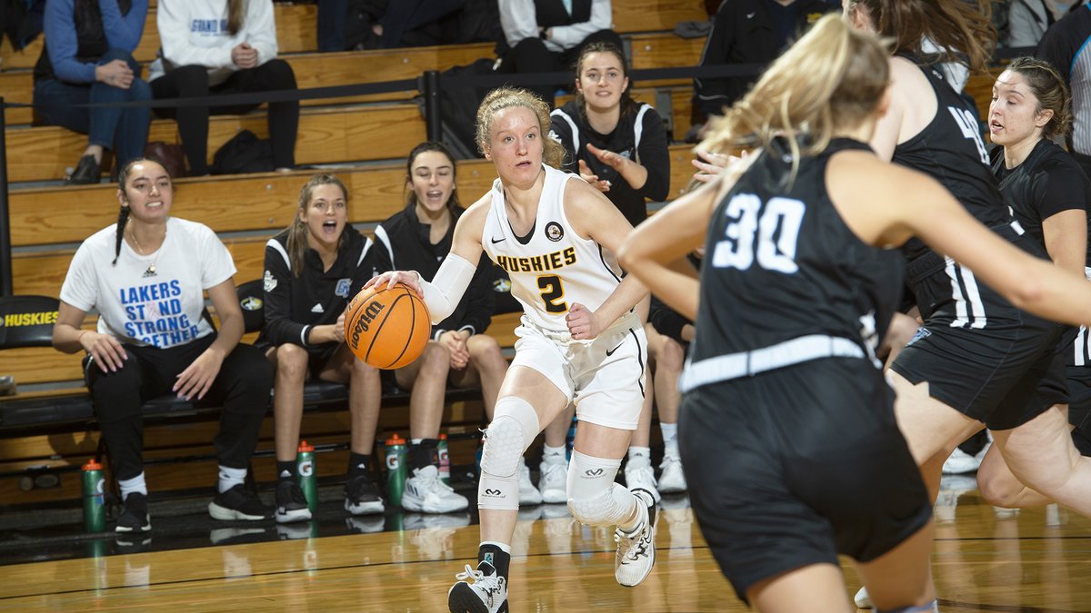 NCAADII's tweet photo. Hold on to your seats because we have 𝑭𝑶𝑼𝑹 teams making their debut in this week's #D2WBB Power 🔟

Turner Sports' Wayne Cavadi recaps the wild last two weeks ➡️ https://t.co/7fumlgHz6g

@UMDWomensBBall 💪
@mtuwbb 👀
@TWU_Basketball 🤯
@CSUDHwbb 👏 https://t.co/K4WSWf5PPE