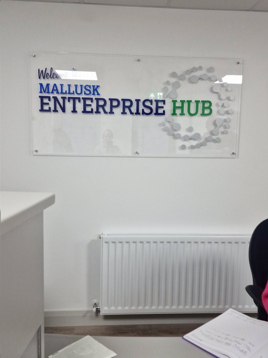 socentni's tweet image. Great afternoon brainstorming &amp;amp; planning for the year ahead in @MalluskInfo. We highly recommend the #BusinessPods &amp;amp; #hotdesking options for short, medium &amp;amp; longer-term periods. Coffee on tap too 😊 #SocialEnterpriseLeadingTheWay
