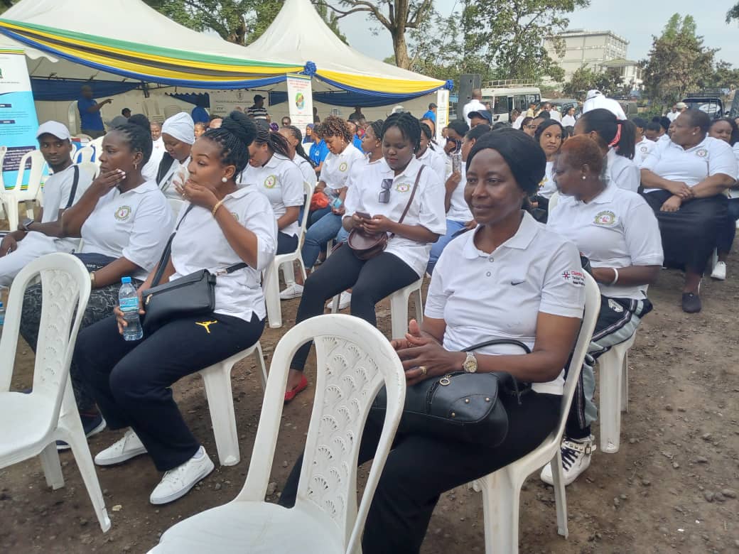 AAwlahurio's tweet photo. AWLAHURIO Arusha ilishiriki katika uzinduzi wa wiki ya sheria kwa maandamano yaliyoanzia  Mahakamani jumuishi hadi viwanja vya TBA https://t.co/U9X28Jxu6x