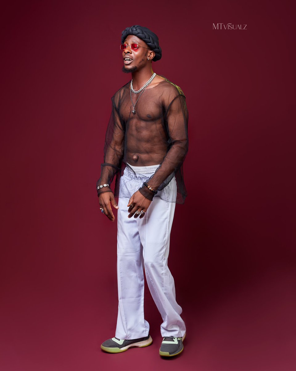 mt_visualz's tweet image. Upcoming artist should reach out to me to get there next project done. 

#upcomingartist #mrmoney #PVC #PathaanReview #WeLoveBuild