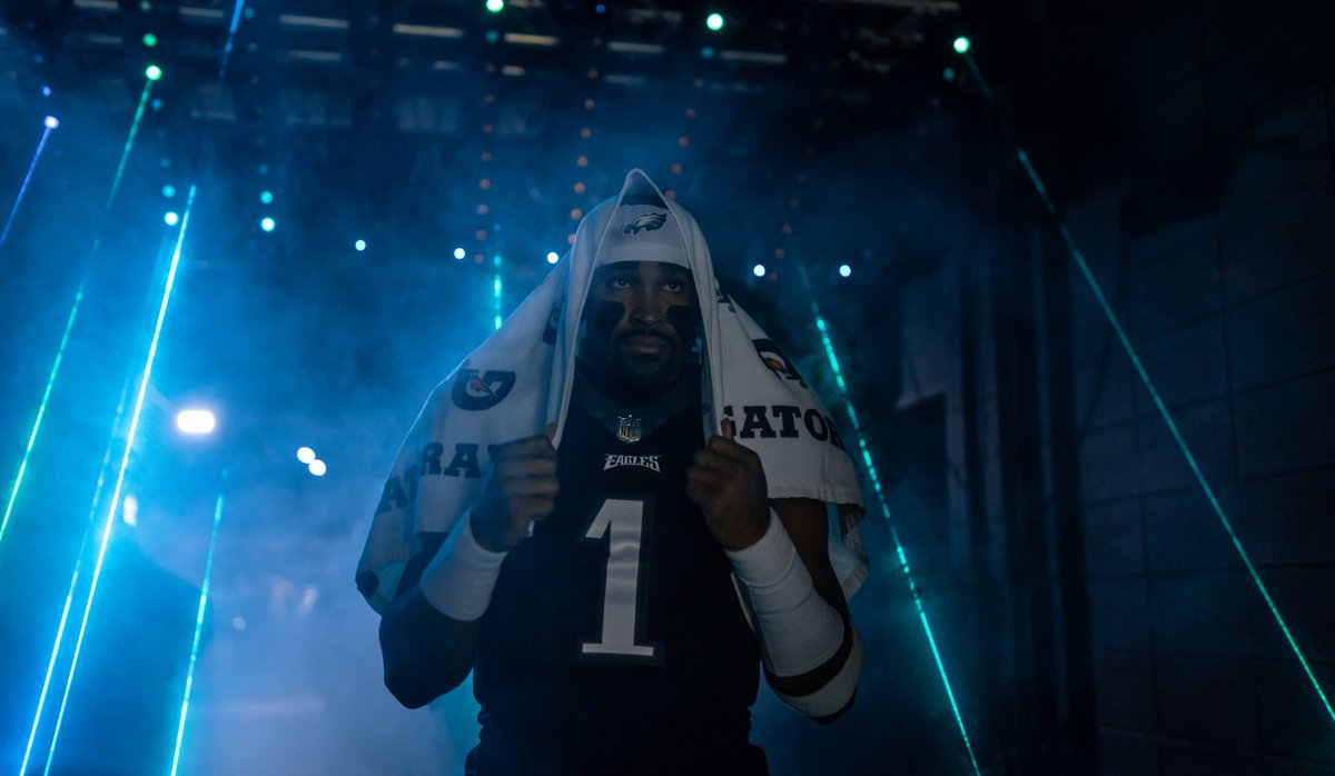 Eagles's tweet image. ✅ MVP finalist
✅ Offensive Player of the Year finalist

@JalenHurts | #FlyEaglesFly