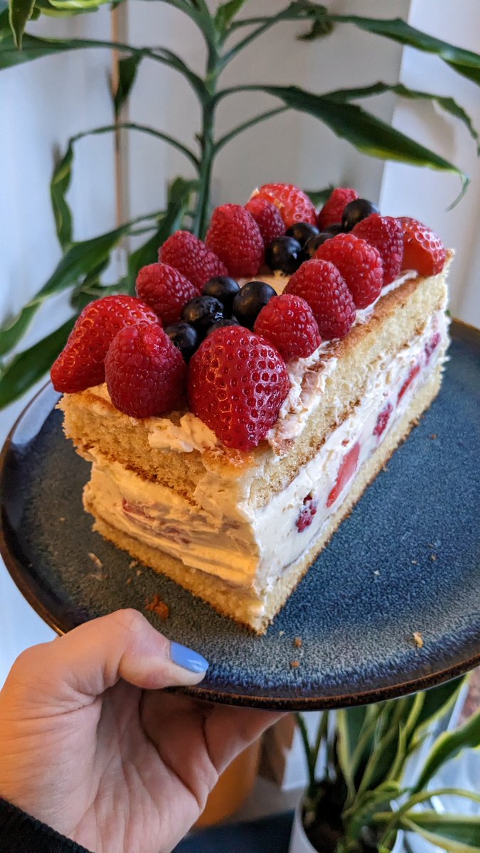 Korina 💜✨🐛 tweet media