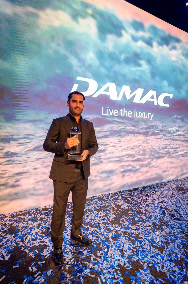 SunnyKarsaz's tweet photo. Alhamdulillah what an amazing feeling to be awarded as the Top Agency for @DAMACOfficial . We are proud to be associated with all the leading developers in UAE and feel pride in contributing towards the success of our alliances. 

#Aeontrisl #DAMAC #SKarsaz #DreamTeam #Award https://t.co/SfXeD6XrZh