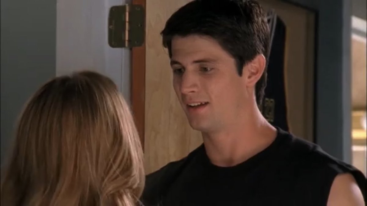 comfortnaley's tweet photo. #OTH #NALEY
⠀⠀⠀➳ S4 E07
“I got my acceptance letter from Duke and it just made me think about what I want. And I want to make you happy more than anything else in the world, so I want to go to Duke with you!” https://t.co/YSs0Xc9p3z
