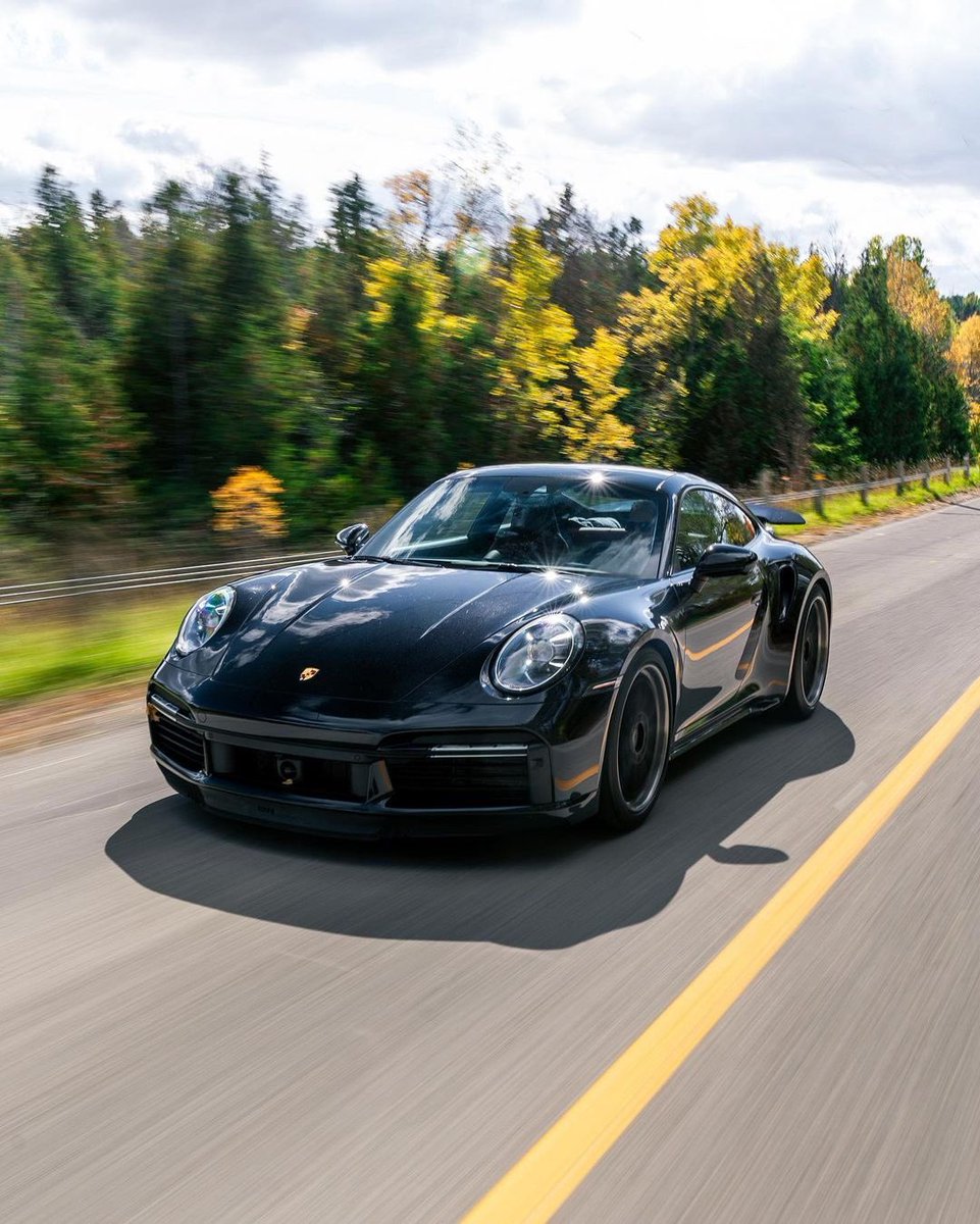 porsche_light's tweet photo. Beast⚡️ https://t.co/MXIpEIsDfP