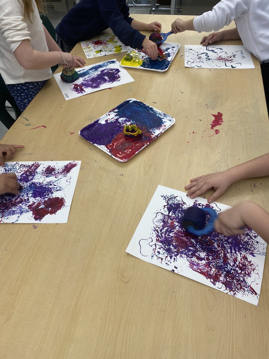 Texture/markmaking kinder painting… love this project. ❤️