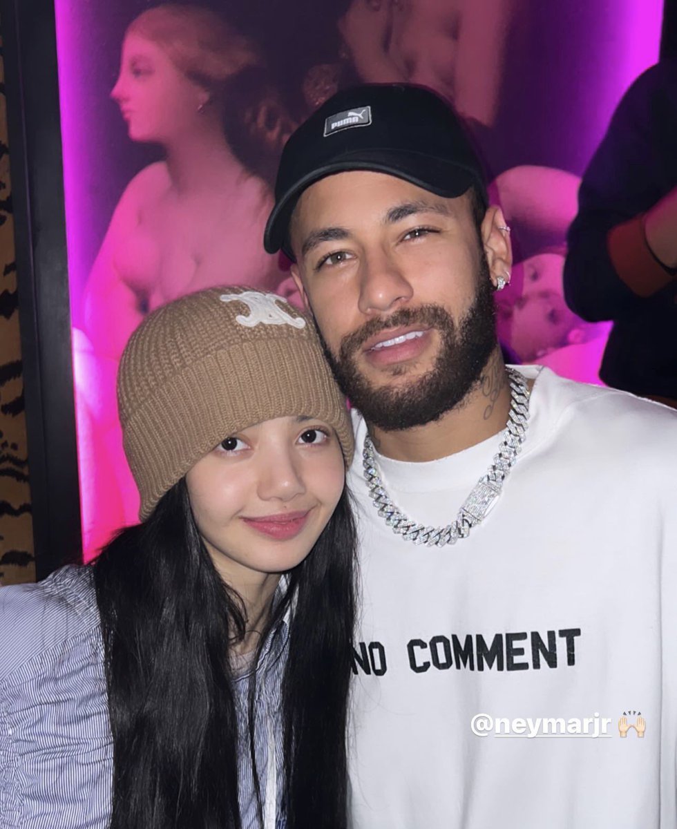 honorslisa's tweet photo. NEYMAR has always been a blink 💗 https://t.co/hfDjCKLUJp