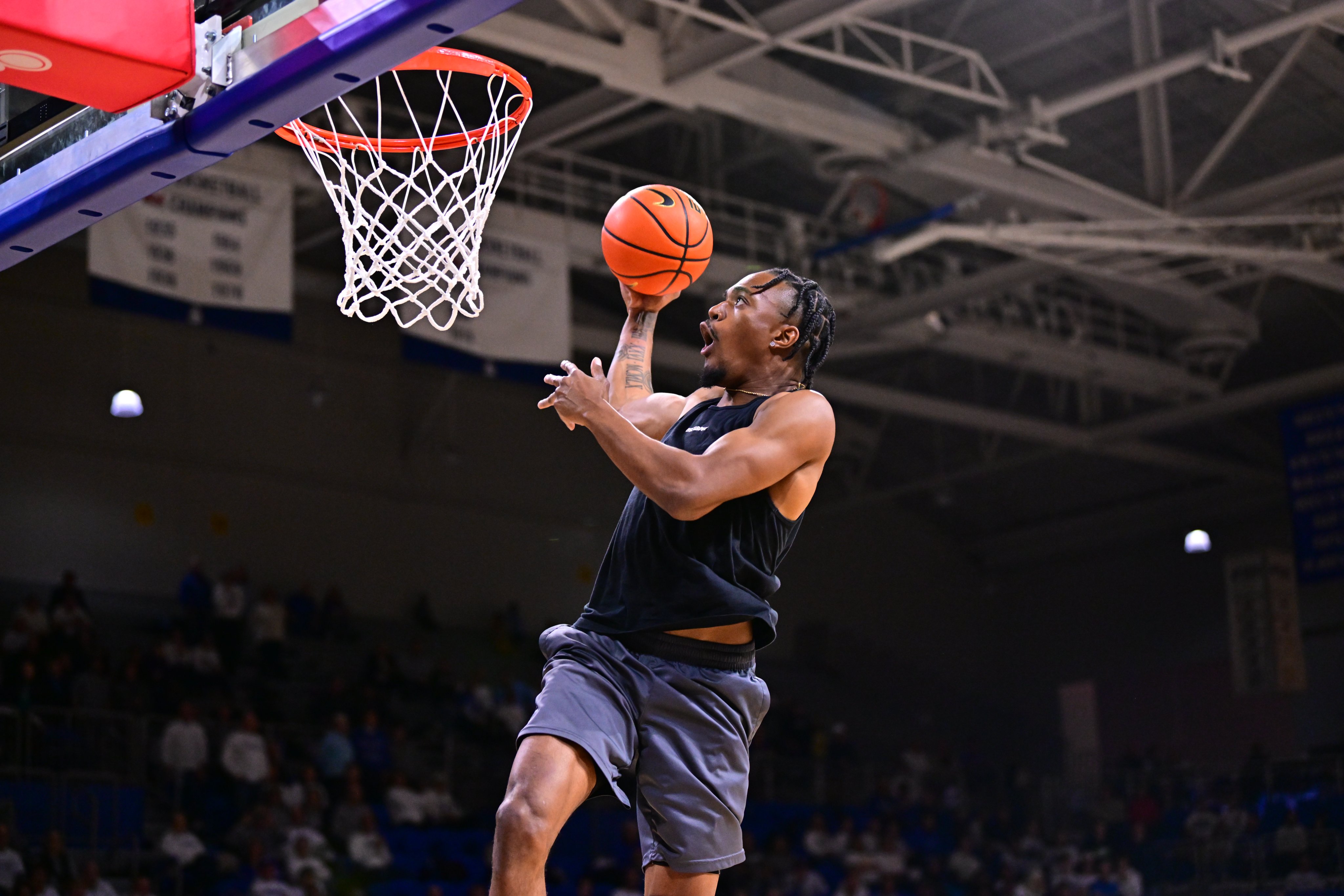 Drake Relays (DrakeRelays) / Twitter