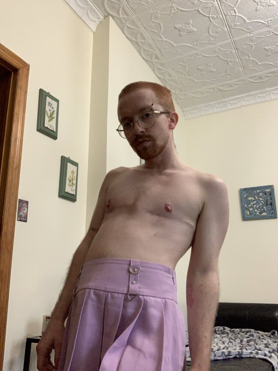 andycaspian's tweet photo. it’s been forever since i’ve done a top surgery recovery update so here we go 🙇🏼🙇🏼 https://t.co/riQJoL8KHv