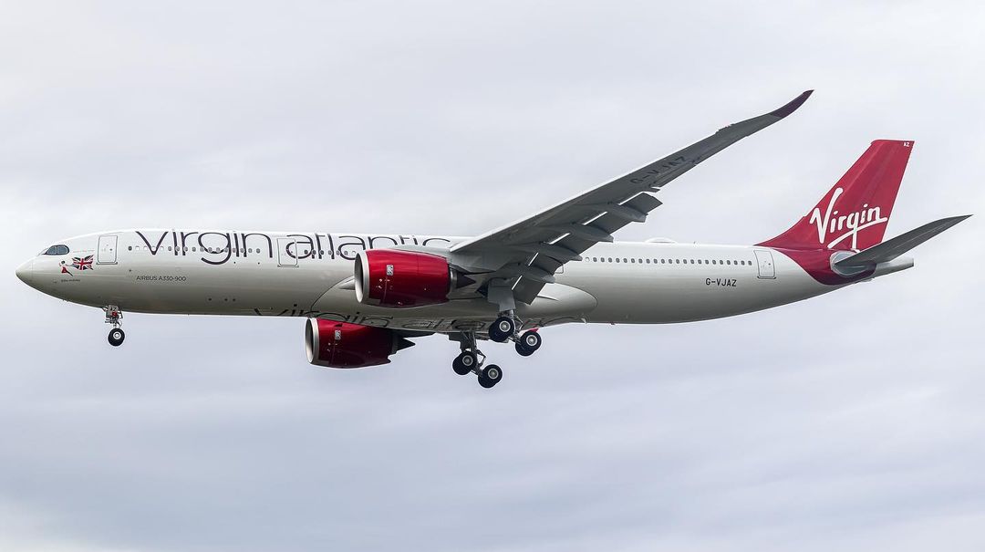 VisionInVA1's tweet image. @VirginAtlantic to land’ - Welcome to London Billie Holiday ✈️🇬🇧 
📸: Plane_mad_brad, Vsync, ajcollins8.