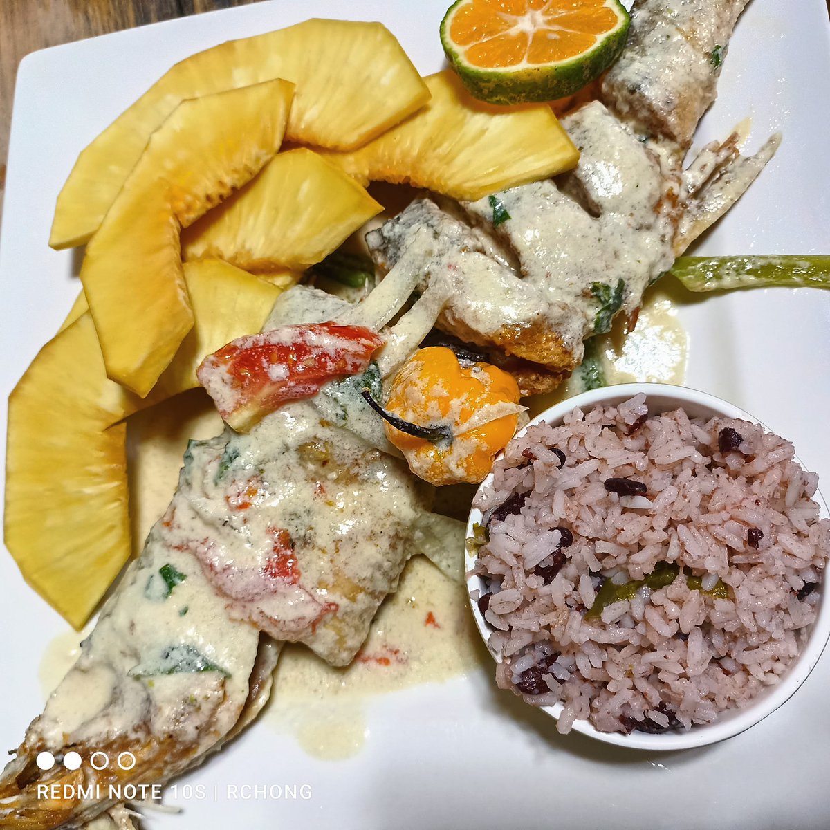 #Nicaragua Nos preparamos para degustar nuestros sabores nicaribeños, una #deliciascaribeña. 

Un gustito caribeño.