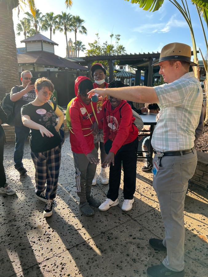 MagnetSidi's tweet photo. How cool is it to learn science concepts and still have fun at Disney? Join SIDI or GetFit at SPMS and find out! Hurry, the choice window closes today! #SIDIChronicals #GetFitEagles @spmeagles @RichlandTwo https://t.co/2FBupxaBRA