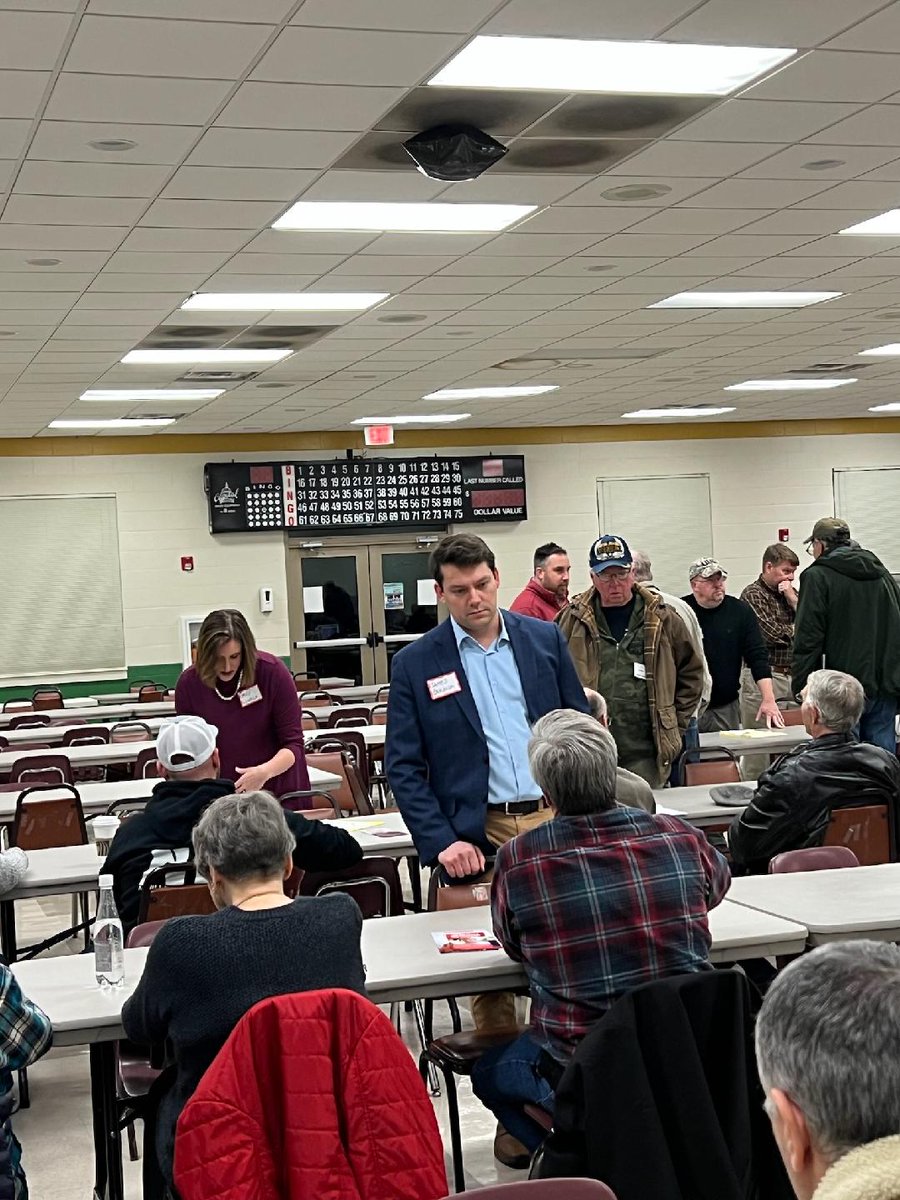 JamesBergidaVA's tweet photo. Listening to future constituents is among the most rewarding aspects of running for office. This is what representative government is all about. I look forward to advocating for our community in Richmond. #VASD1 https://t.co/aUE54bz9vB
