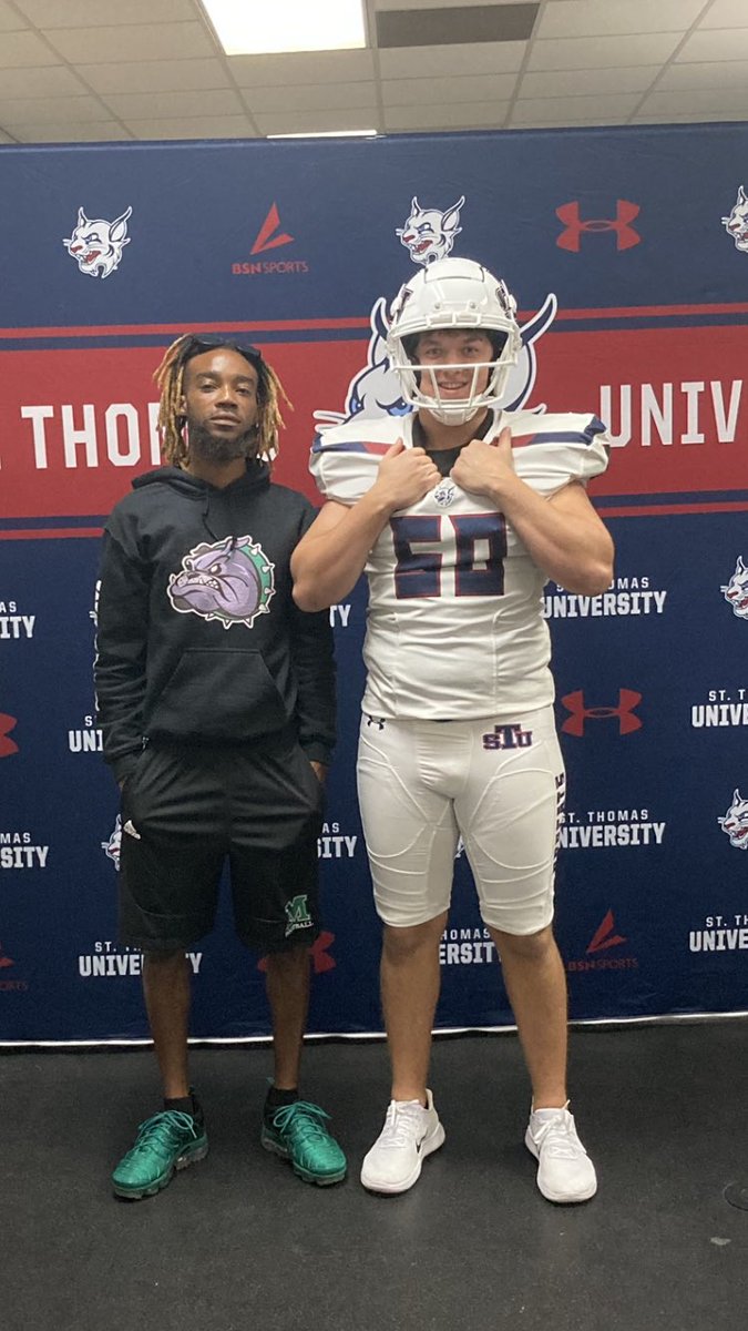 Coach Reese (@coachreesewh) on Twitter photo Oh yea we making it happen 👌🏾 college visit with <a href="/Boodrobinford/">Thomas “Boodro” Binford</a> <a href="/StThomasUniv/">St. Thomas University</a> Oh yea we making it happen 👌🏾 college visit with <a href="/Boodrobinford/">Thomas “Boodro” Binford</a> <a href="/StThomasUniv/">St. Thomas University</a>