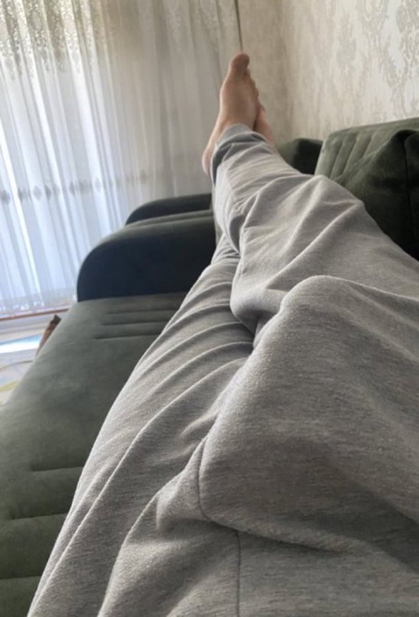 He said he was going through my page and got hard 😍