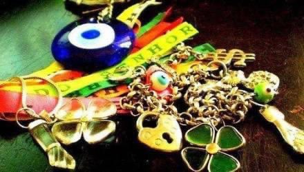 bemzen's tweet photo. 10 dicas valiosíssimas para identificar um invejoso e se livrar dele. Acesse aqui 👀 
https://t.co/nQ4hweXR9a #inveja #olhogrande #bemzen #BBB21 #Oscar https://t.co/i7D9AK0M76