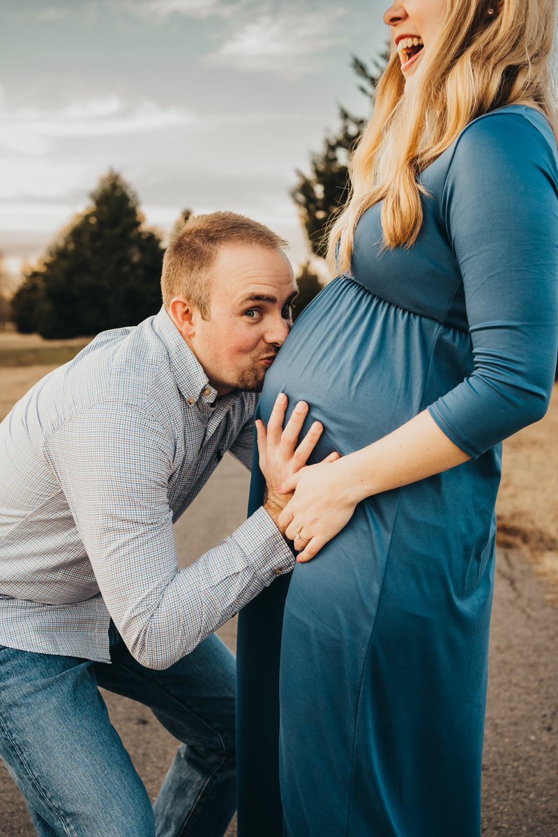 HLively_'s tweet photo. Things I hope my kid gets from his mom:

✅ Looks
✅ Hair
✅ Brains
✅ Common Sense
✅ Heart

Things I hope my kid gets from me:

✅ Taste in women
✅ Luck

👶🏻 Ready for you to be here, my dude! https://t.co/dgAmFZ3lEA