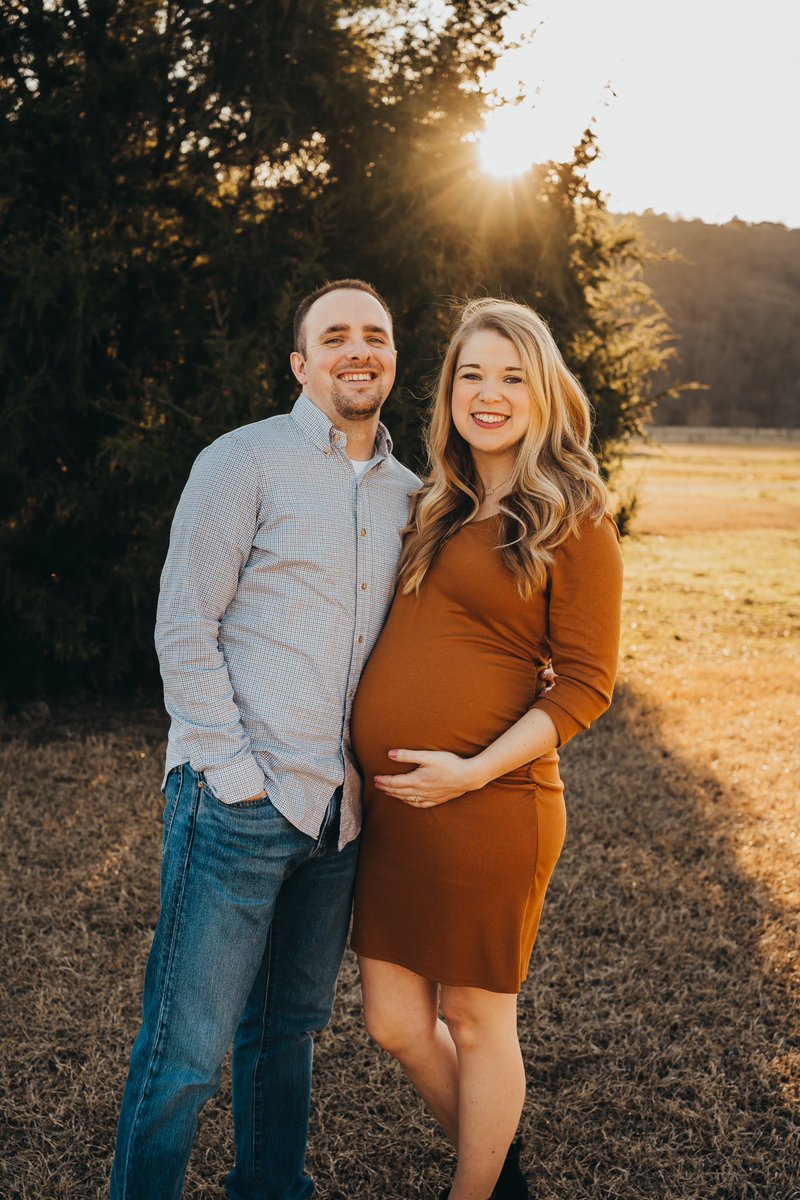 HLively_'s tweet photo. Things I hope my kid gets from his mom:

✅ Looks
✅ Hair
✅ Brains
✅ Common Sense
✅ Heart

Things I hope my kid gets from me:

✅ Taste in women
✅ Luck

👶🏻 Ready for you to be here, my dude! https://t.co/dgAmFZ3lEA