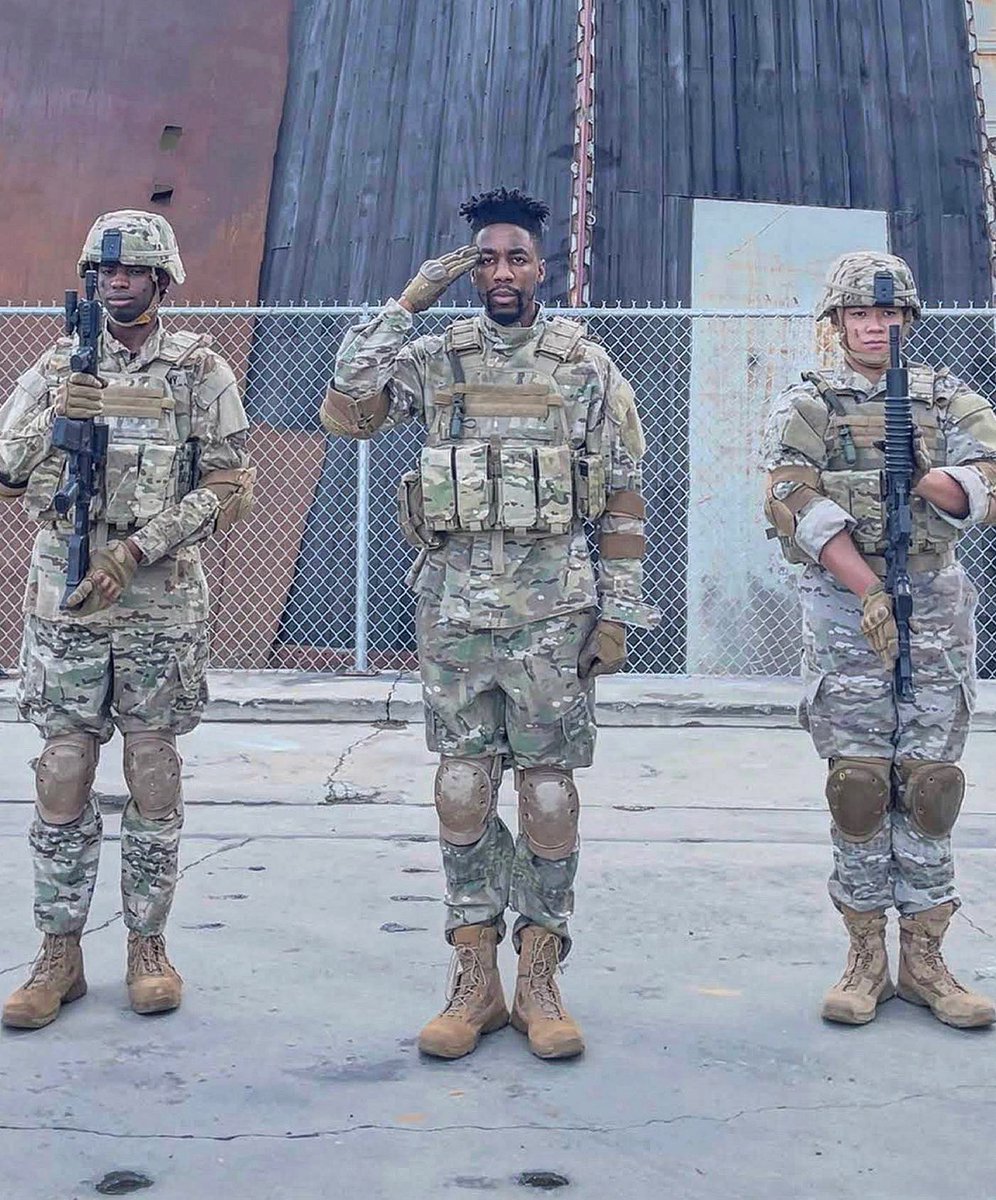 thatsdax's tweet photo. WAR. There’s no better verb to describe the current state. We profit off each others pain. Our minds, bodies, souls, and spirits are being auctioned off to the highest bidder, and dopamine hits are the newest addiction. This is the Devil’s playground. New video Friday 9am… https://t.co/7PCZ978GU0