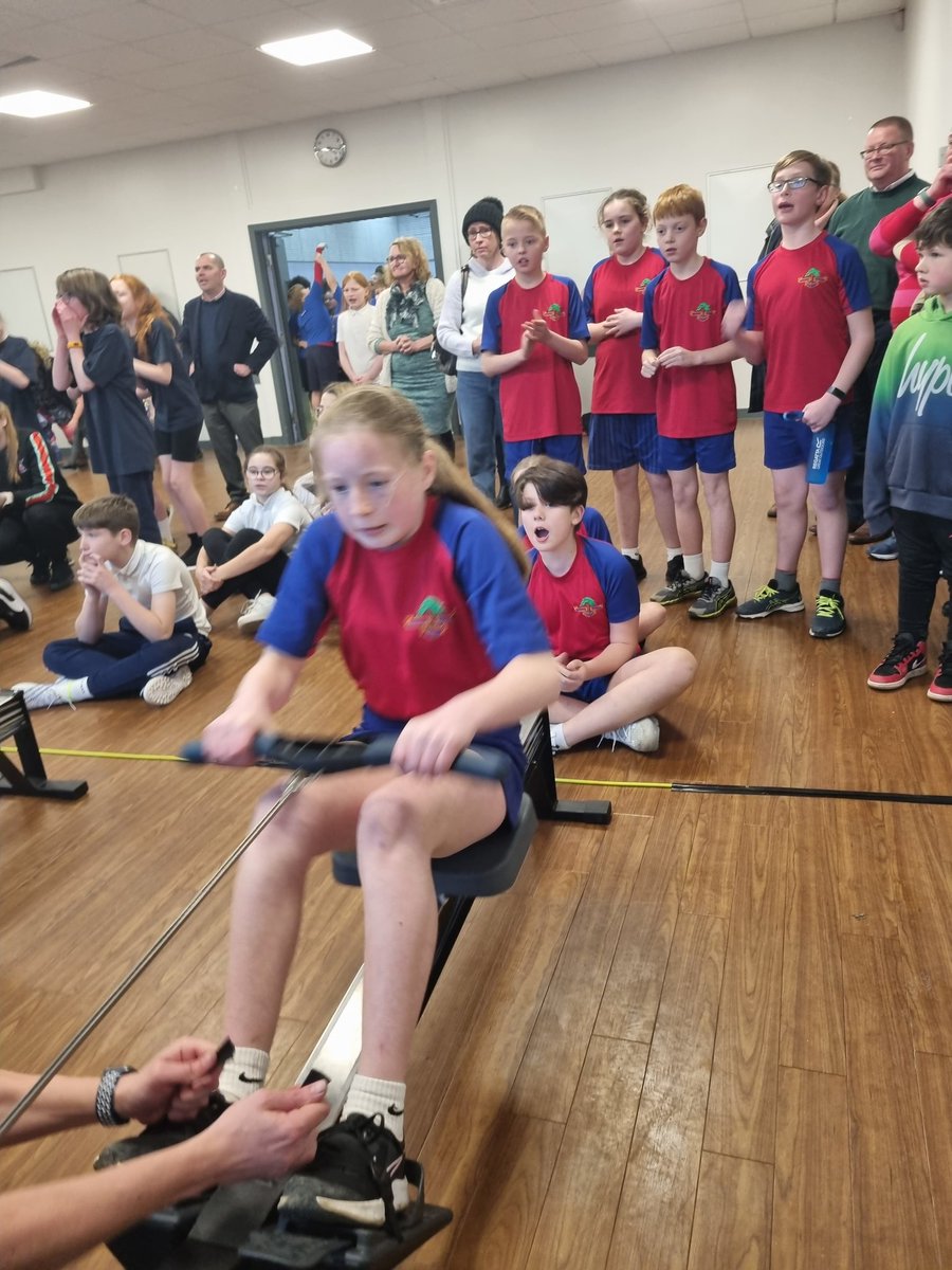 DuffMead_Sports's tweet photo. @DuffMead_Sports Absolutely fantastic evening at the rowing competition!! 100% put in by all children 100% of the time either rowing or cheering! Super sportsmanship shown throughout!! Go team Meadows! Thank you @Ambervalleyssp https://t.co/asJRbrEvtk