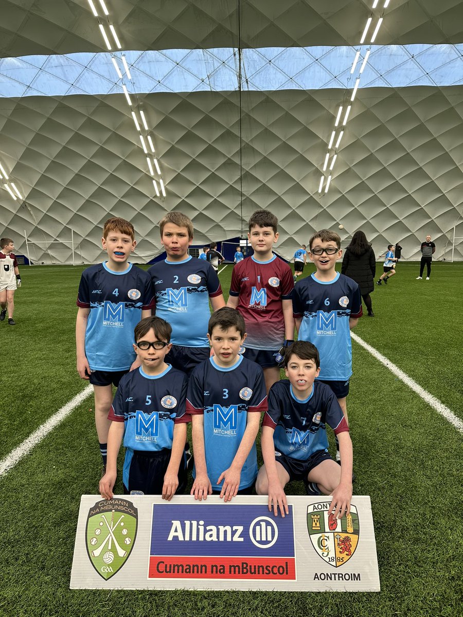 TheresePS's tweet photo. Super day out for the @AontroimCnmB Indoor Football Tournament. An excellent standard of football and some great performances. The boys look superb in our excellent new kit kindly sponsored by @mitchellprofes1 Congrats to all the teams who took part today 👏🏻👏🏻👏🏻 https://t.co/pz8cMgchMk