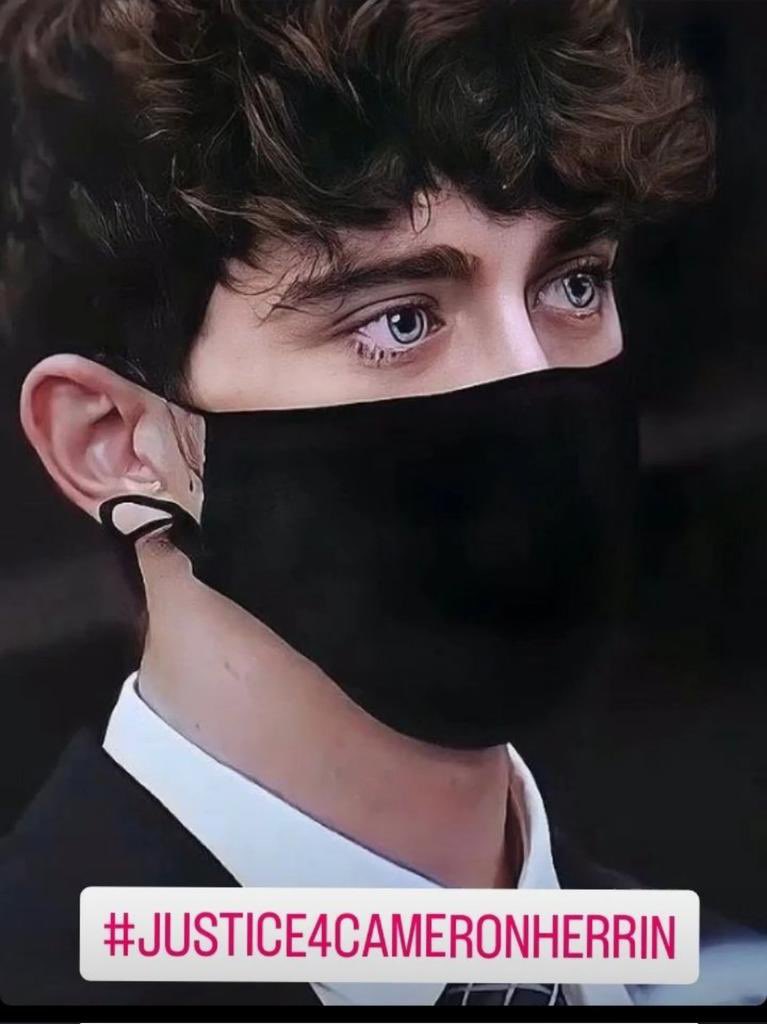 How can u feel when u r betrayed by ur friend . abandoned by the law .labeled a murderer by the press . and hated by ur own countryment . How can a boy to handle it . How can a boy without love of his countrymen endure this…
#justiceforcamerinherrin