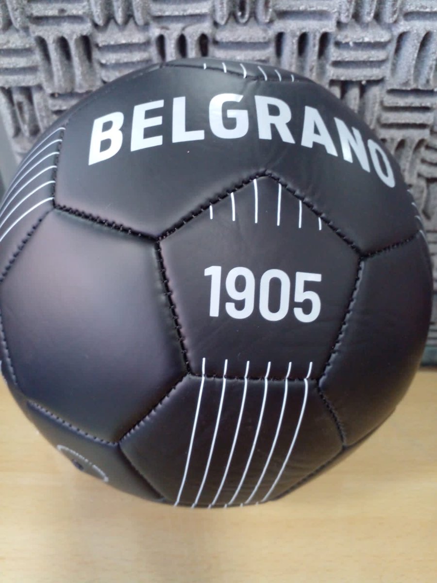 👉 ¡Sorteamos una pelota del sanatorio del fútbol! 

⤵️ Requisitos 

📌 Seguir a <a href="/sentirceleste/">Sentir Celeste</a>.
📌 Retwittear la publicación.
📌 Etiqueta dos amigos.

☑️Ya estás participando. 

🗓️ Se sortea al aire el próximo viernes 3 de febrero.

👏 Gentileza de el Sanatorio del Fútbol.