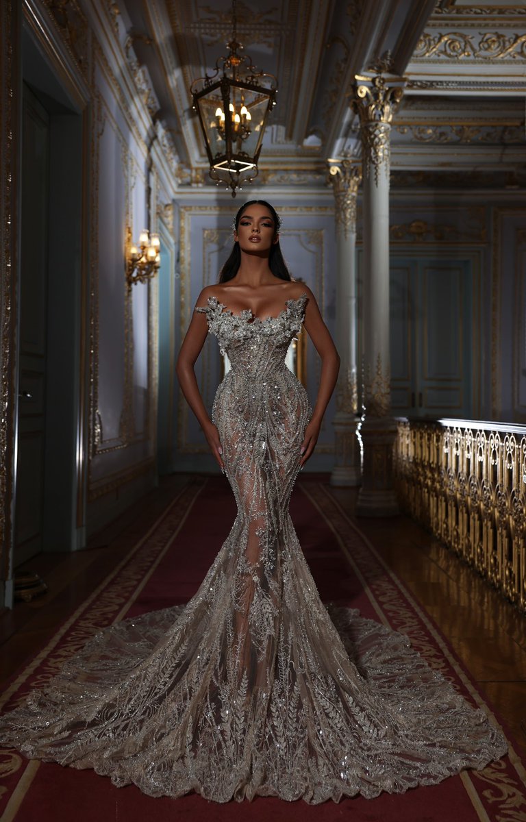 DylaAlbina's tweet photo. Héloïse!
#bridal #lookoftheday #handmade https://t.co/IvJv938fU7