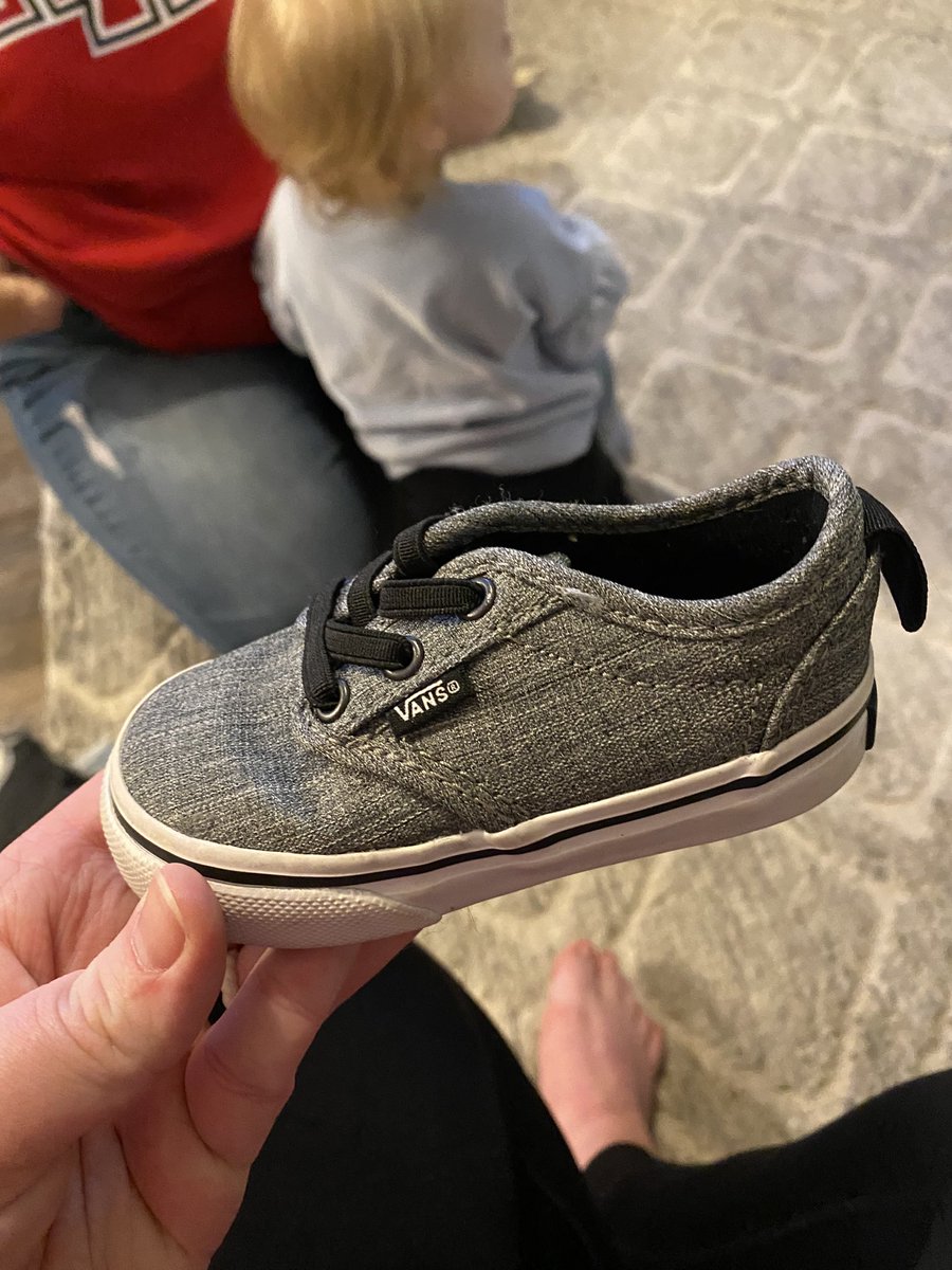 kelseylsullivan's tweet photo. Walker got the cutest shoes from a friend of ours. My heart just can’t handle it 🥹🥹🥹 https://t.co/TXznk0zVLg